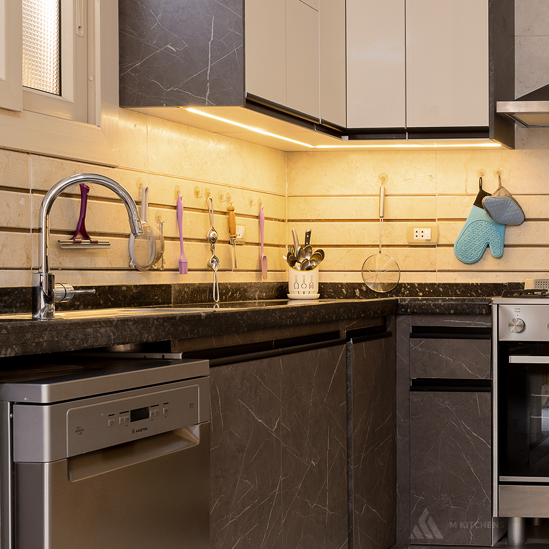 Ivory Kitchen - مطبخ